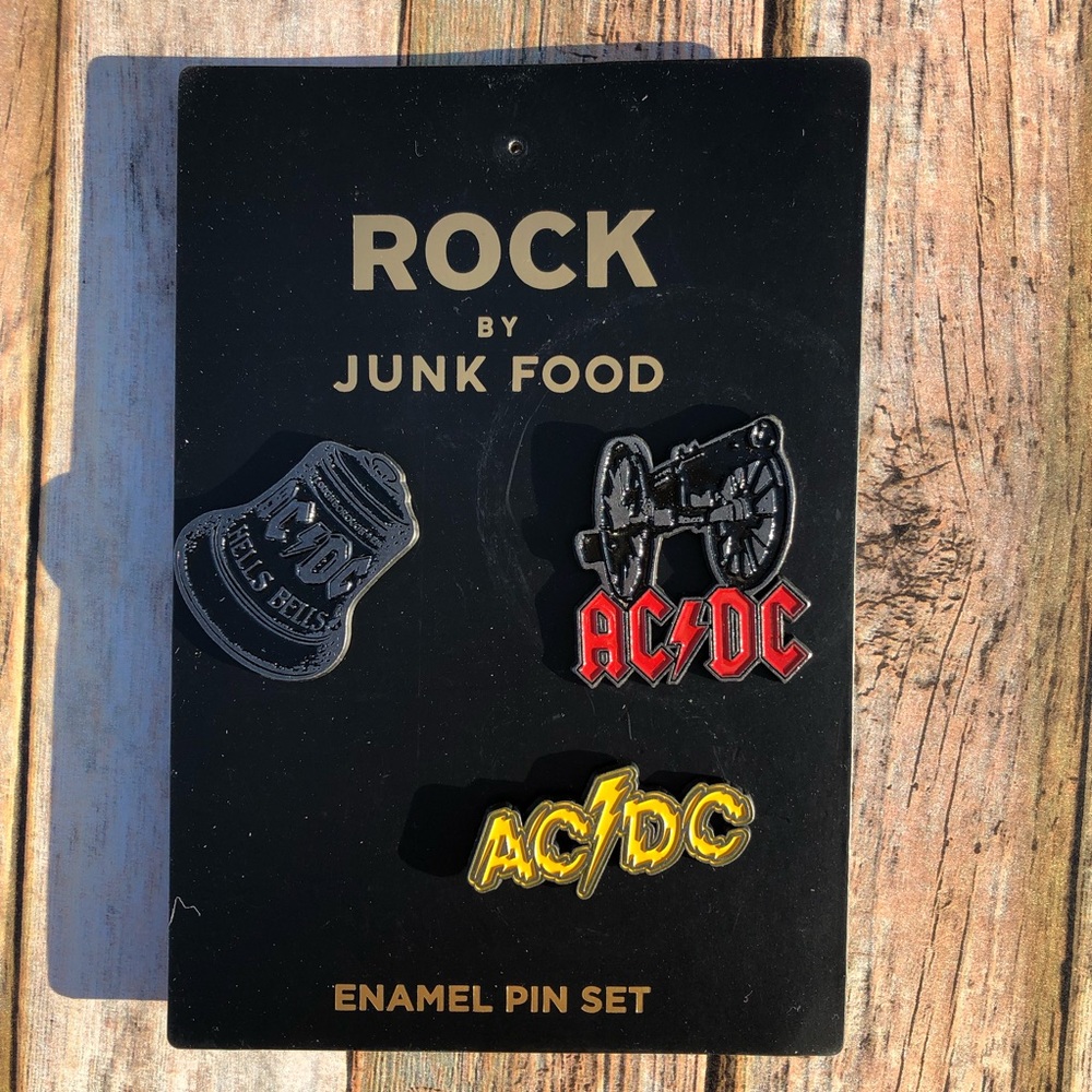 ♥️AC⚡️DC Enamel Pin Set♥️ - Picture 3 of 4